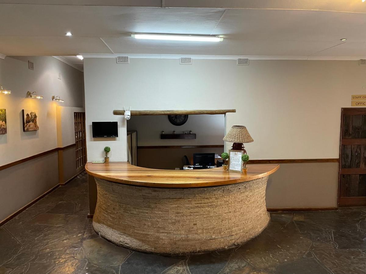 Buffalo Hotel Hectorspruit Exterior photo