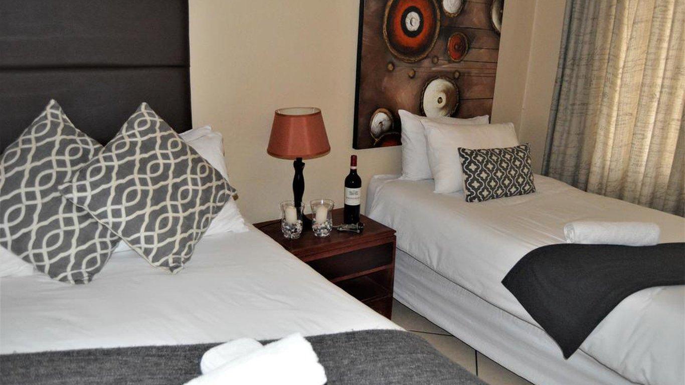 Buffalo Hotel Hectorspruit Exterior photo